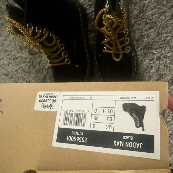 Jadon Max DrMarten Boots with Gold Laces - Picture 4 of 5